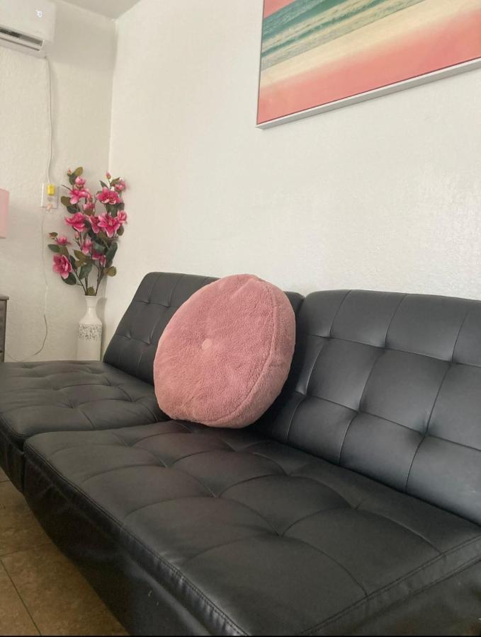 Cozy Studio…With Private Entrance Las Vegas Exterior foto