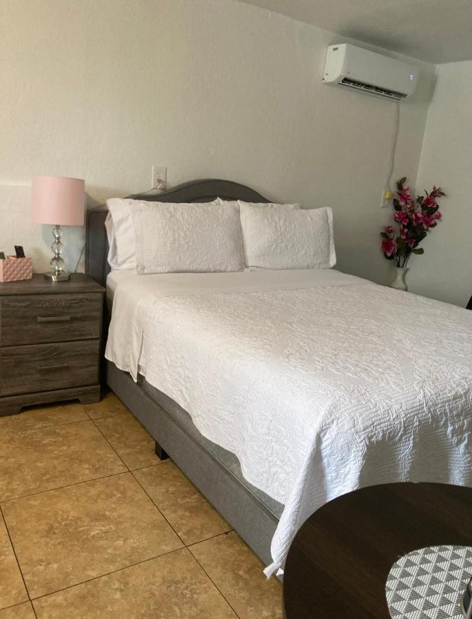 Cozy Studio…With Private Entrance Las Vegas Exterior foto